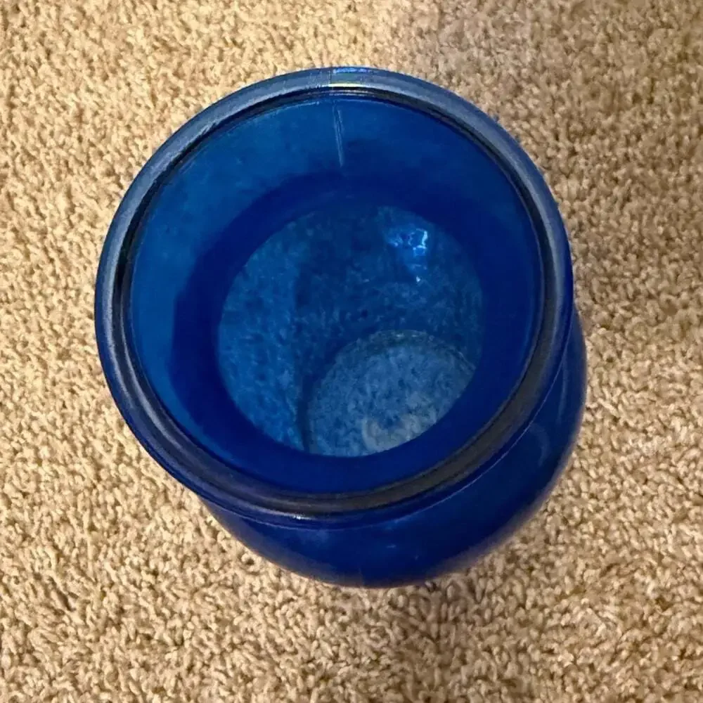 Unbranded bright blue